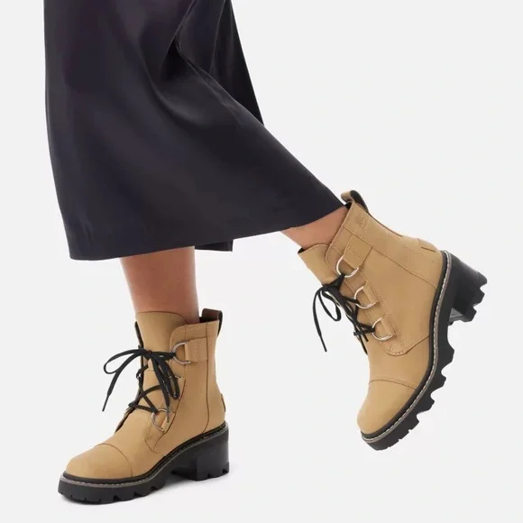 Sorel - Women’s Joan Now Lace Boot Caribou Buff Black - size 8.5 - Picture 2 of 10